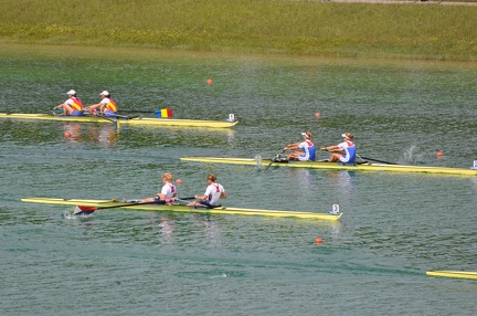 17 Women s Pair